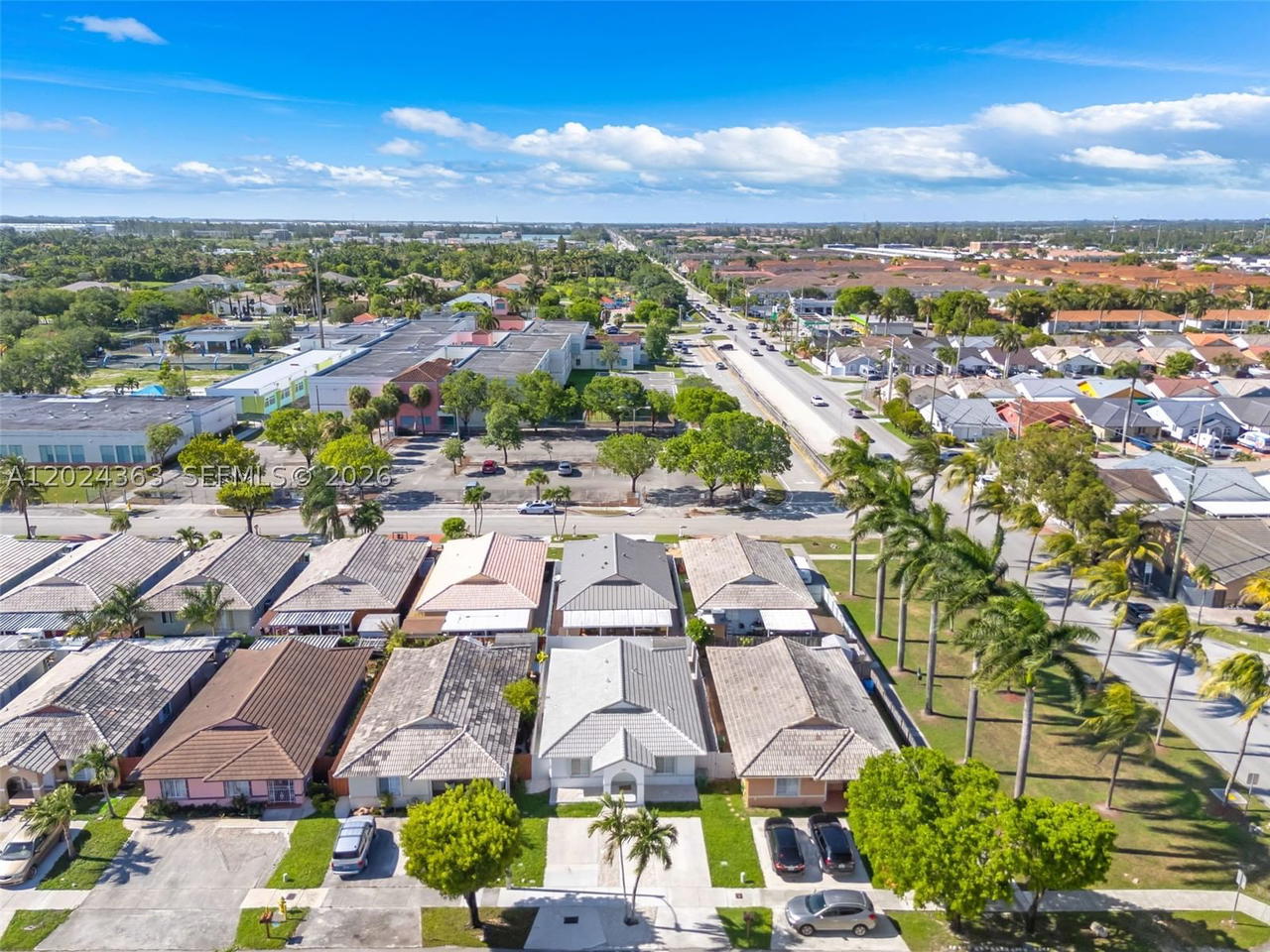 Real estate property located at 9703 127th St, Miami-dade, Golden Eagle Estates Sec, Hialeah Gardens, FL