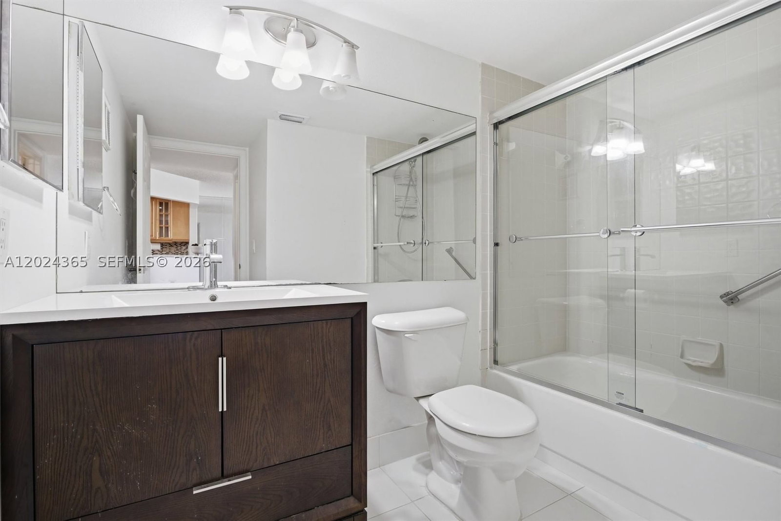 Real estate property located at 2521 104th Ave #302, Broward, Sunrise Lakes 211 Condo, Sunrise, FL