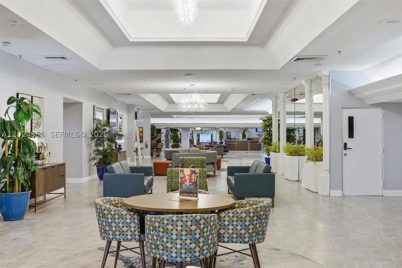 Real estate property located at 2521 104th Ave #302, Broward, Sunrise Lakes 211 Condo, Sunrise, FL