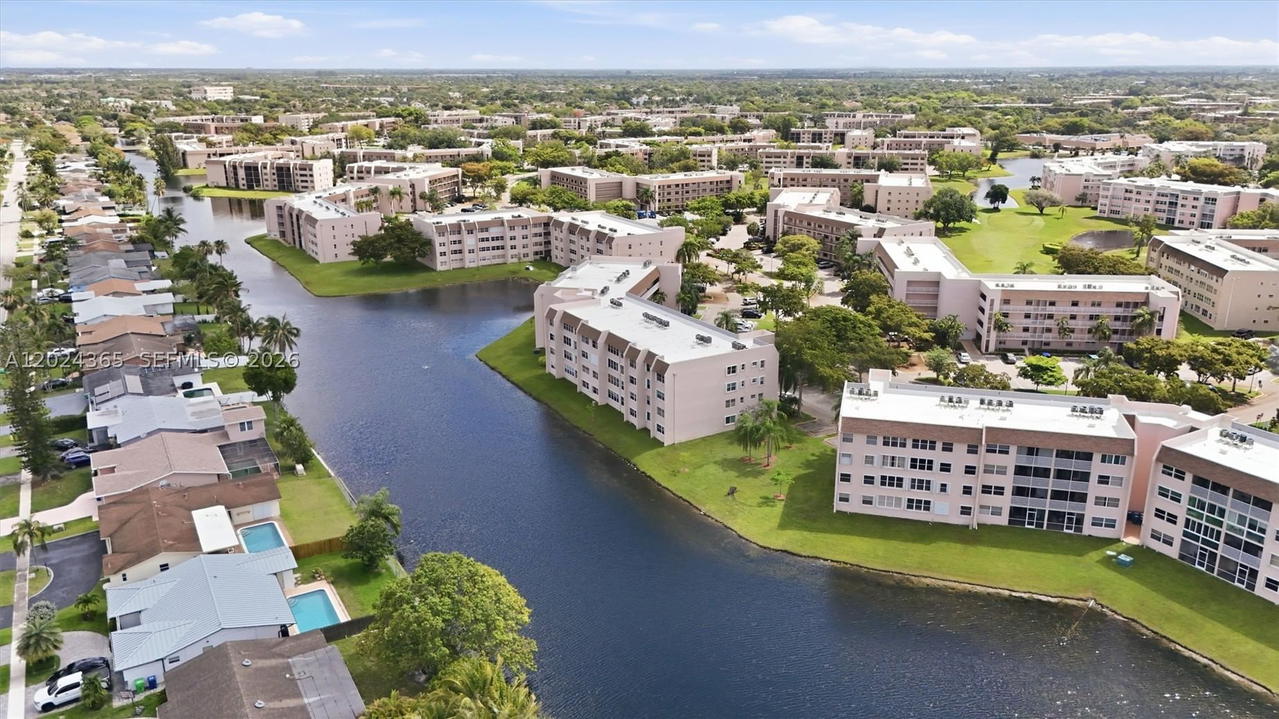 Real estate property located at 2521 104th Ave #302, Broward, Sunrise Lakes 211 Condo, Sunrise, FL