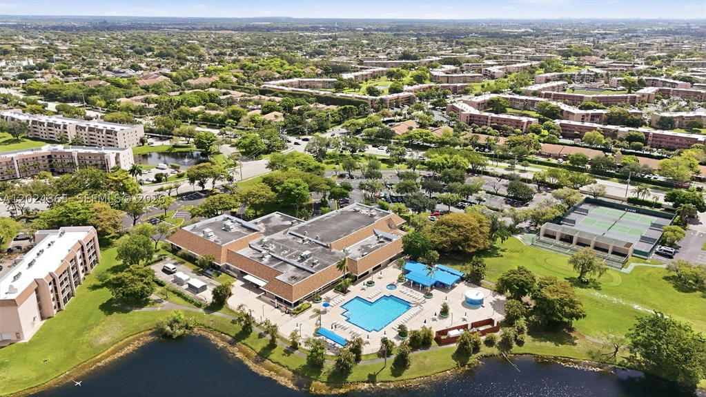 Real estate property located at 2521 104th Ave #302, Broward, Sunrise Lakes 211 Condo, Sunrise, FL