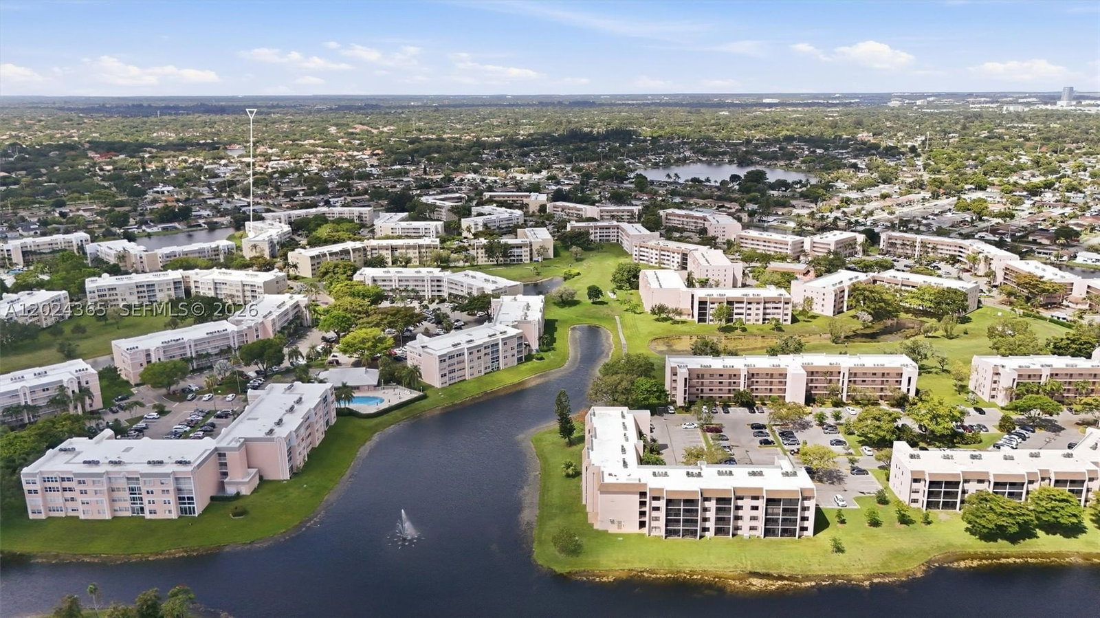 Real estate property located at 2521 104th Ave #302, Broward, Sunrise Lakes 211 Condo, Sunrise, FL