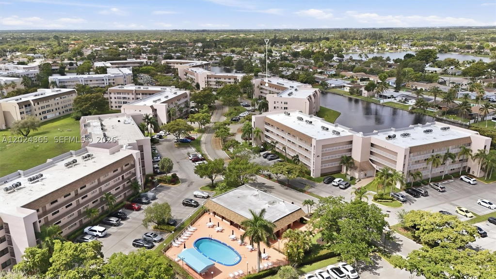 Real estate property located at 2521 104th Ave #302, Broward, Sunrise Lakes 211 Condo, Sunrise, FL