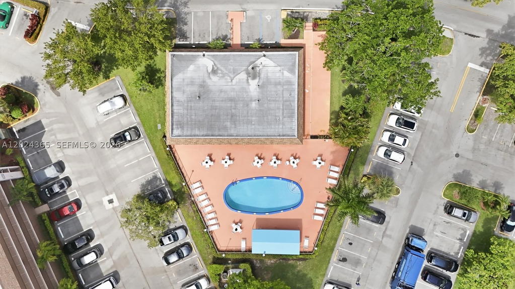 Real estate property located at 2521 104th Ave #302, Broward, Sunrise Lakes 211 Condo, Sunrise, FL