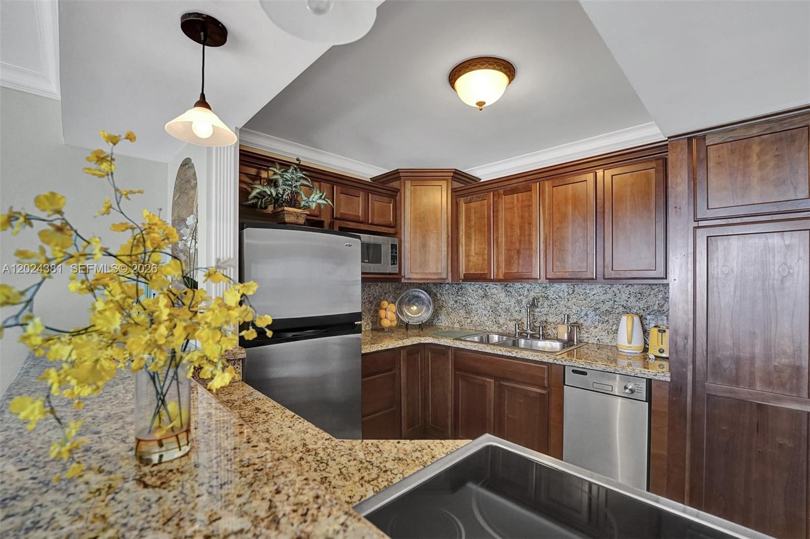 Real estate property located at 300 Oregon St #503, Broward, Mainsail Condominium, Hollywood, FL