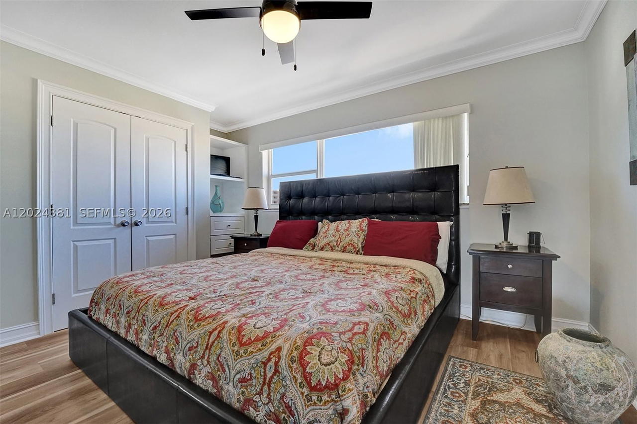 Real estate property located at 300 Oregon St #503, Broward, Mainsail Condominium, Hollywood, FL
