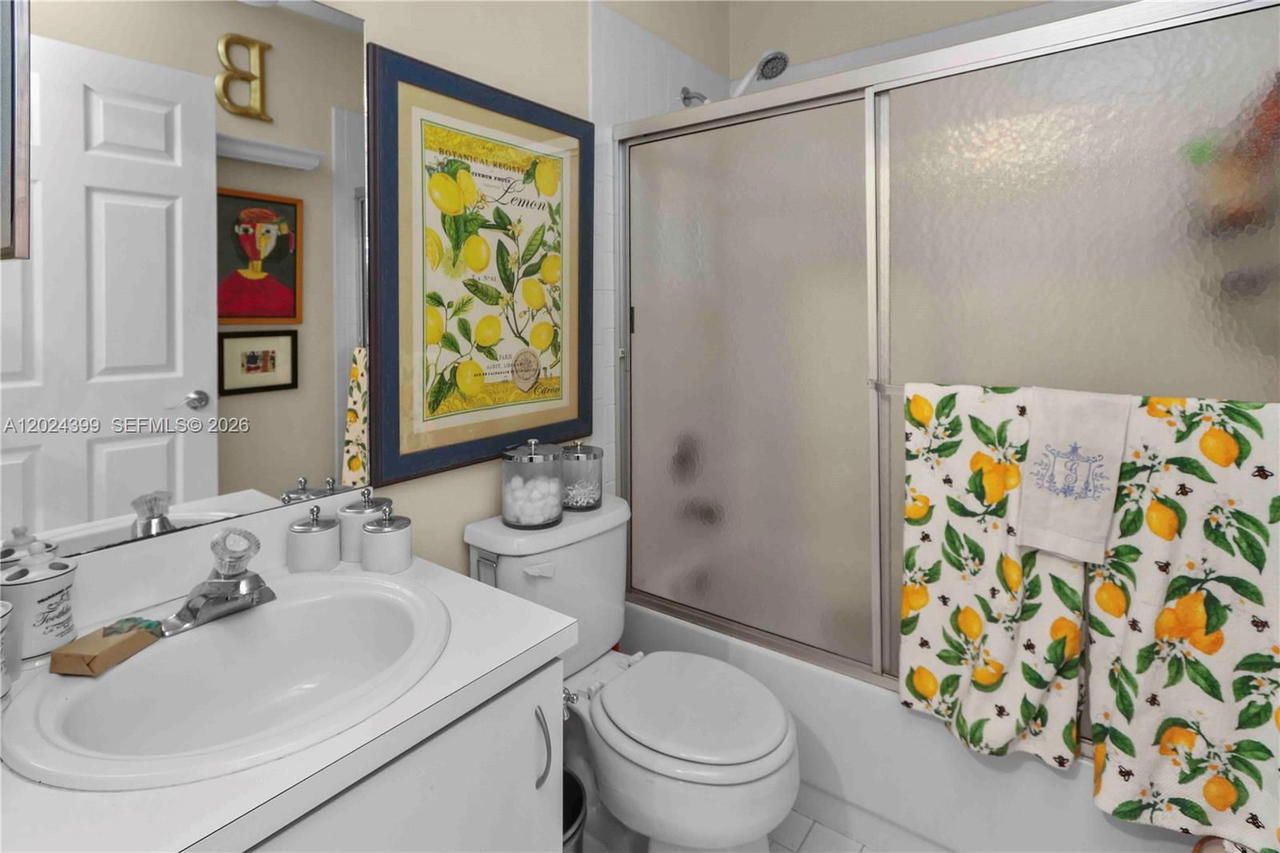Real estate property located at 14454 138th Ct, Miami-dade, Weitzer Country Homes, Miami, FL