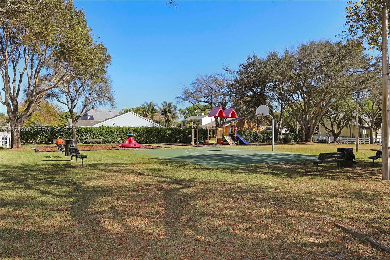 Real estate property located at 14454 138th Ct, Miami-dade, Weitzer Country Homes, Miami, FL