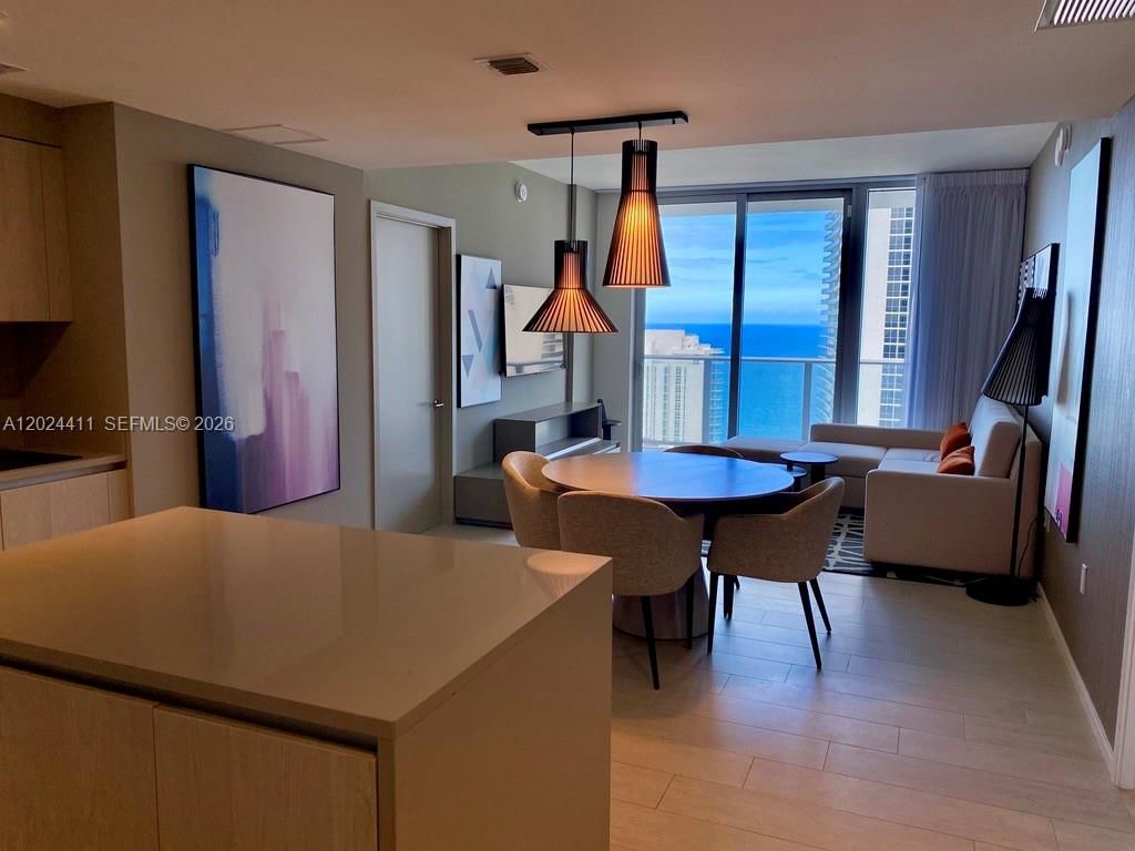 Real estate property located at 4010 Ocean Dr R2607, Broward, 4010 South Ocean Condo, Hollywood, FL