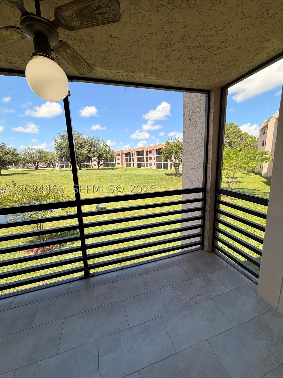 Real estate property located at 2793 104th Ave #204, Broward, Sunrise Lakes 216 Condo, Sunrise, FL