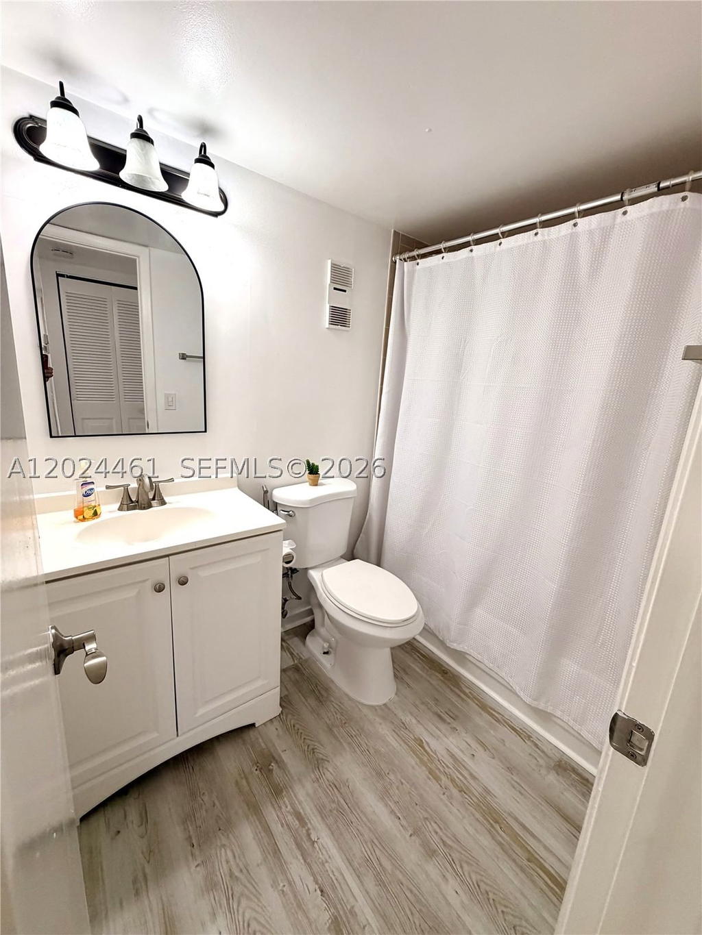 Real estate property located at 2793 104th Ave #204, Broward, Sunrise Lakes 216 Condo, Sunrise, FL