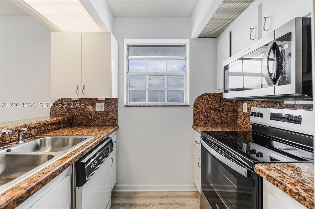 Real estate property located at 2608 19th Ct #204-A, Miami-dade, Keys Gate Condo No One, Homestead, FL