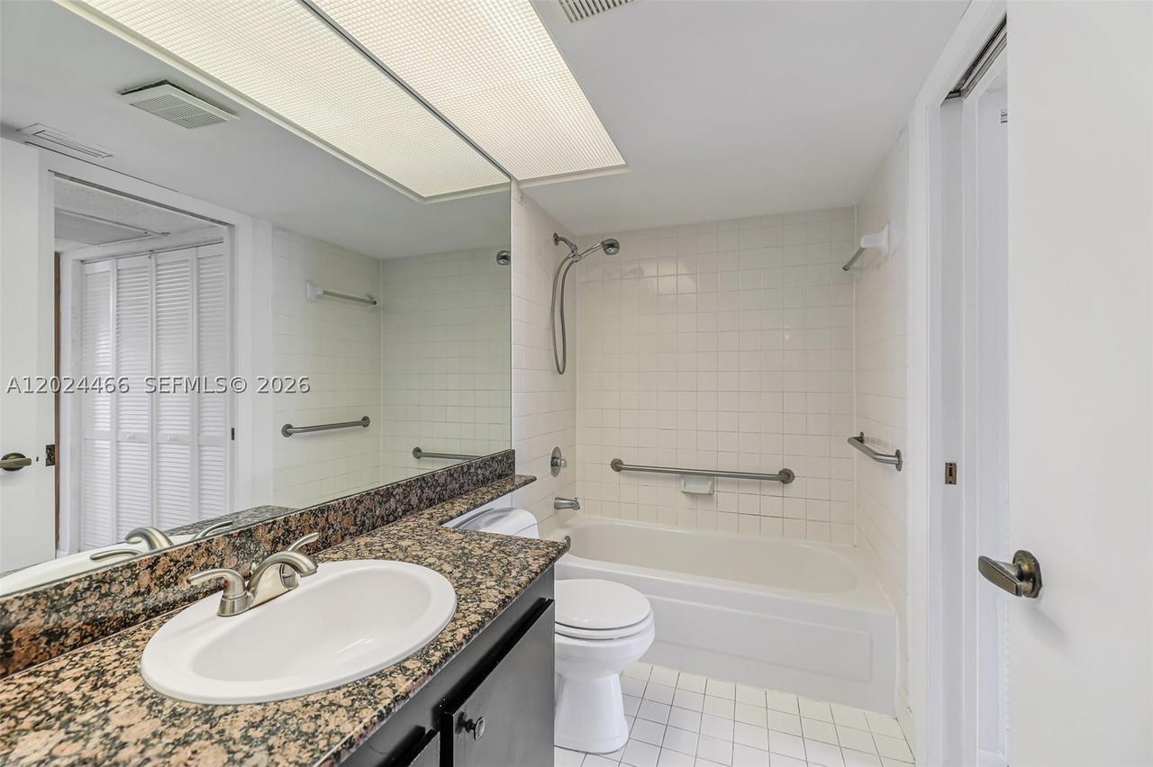 Real estate property located at 2608 19th Ct #204-A, Miami-dade, Keys Gate Condo No One, Homestead, FL