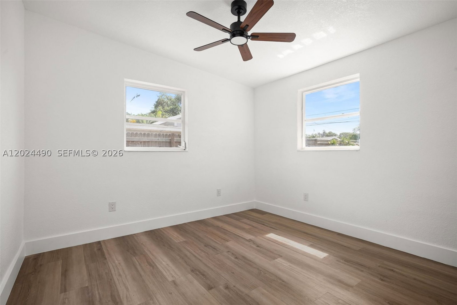 Real estate property located at 9596 Groveland St, Pinellas, Seminole Lake Village 2nd, Other, FL
