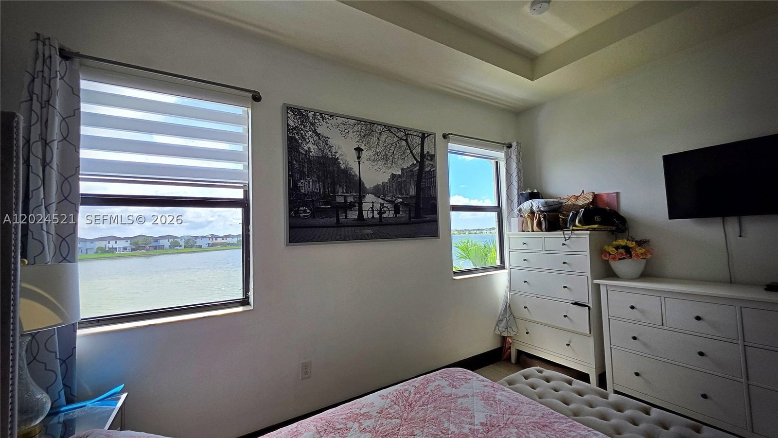 Real estate property located at 16017 91st Ct, Miami-dade, Dunnwoody Lake, Miami Lakes, FL