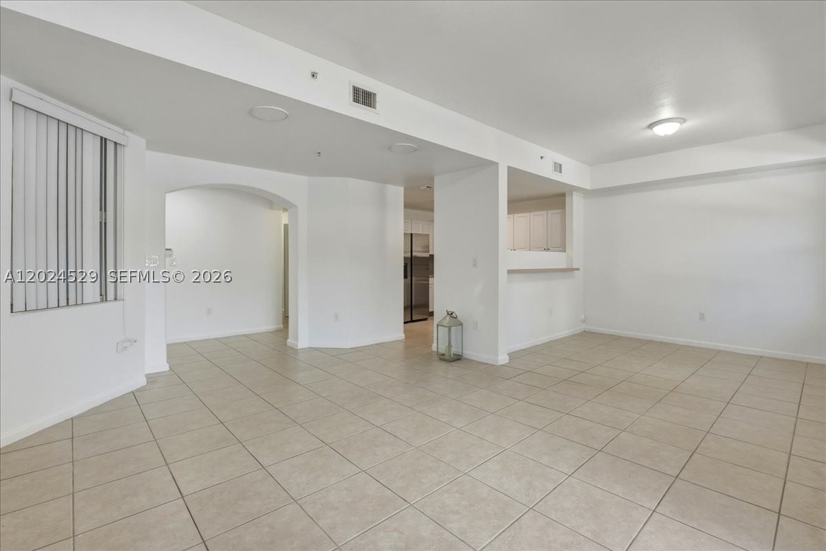 Real estate property located at 11102 83rd St #108, Miami-dade, Promenade Shores At Doral, Doral, FL