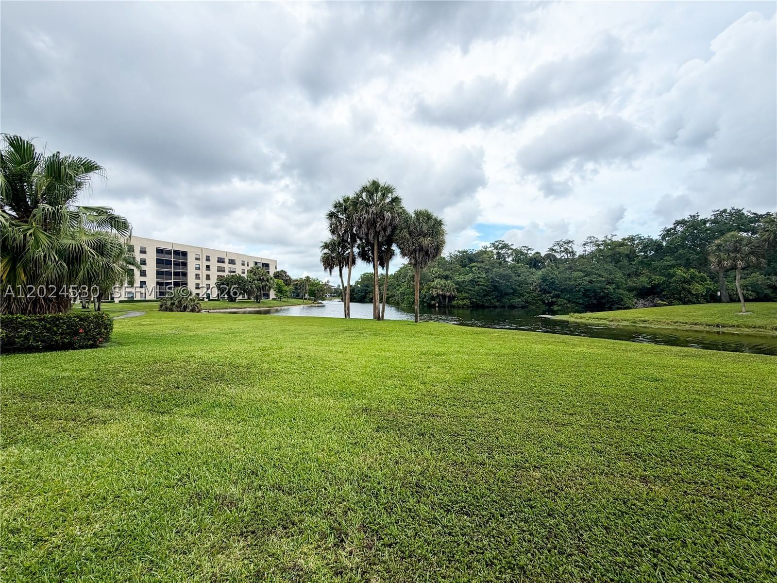 Real estate property located at 2900 42nd Ave A207, Broward, Tradewinds A Condo, Coconut Creek, FL
