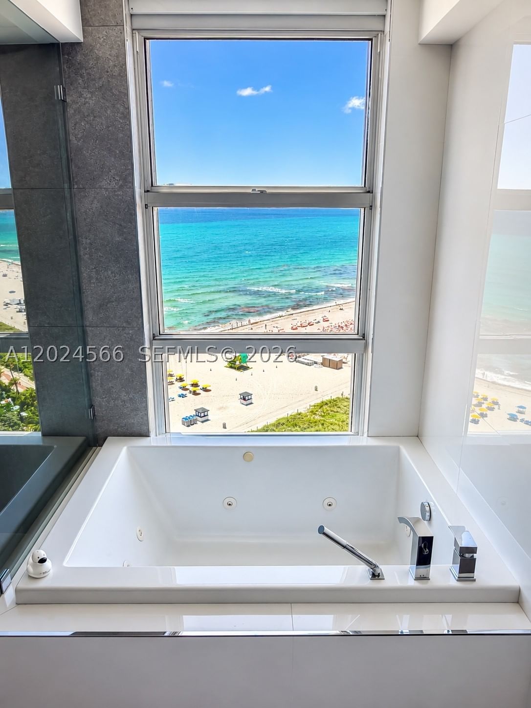 Real estate property located at 4201 Collins Ave #1503, Miami-dade, La Tour Condo, Miami Beach, FL