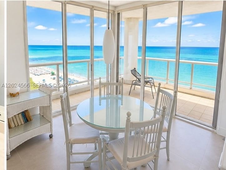 Real estate property located at 4201 Collins Ave #1503, Miami-dade, La Tour Condo, Miami Beach, FL