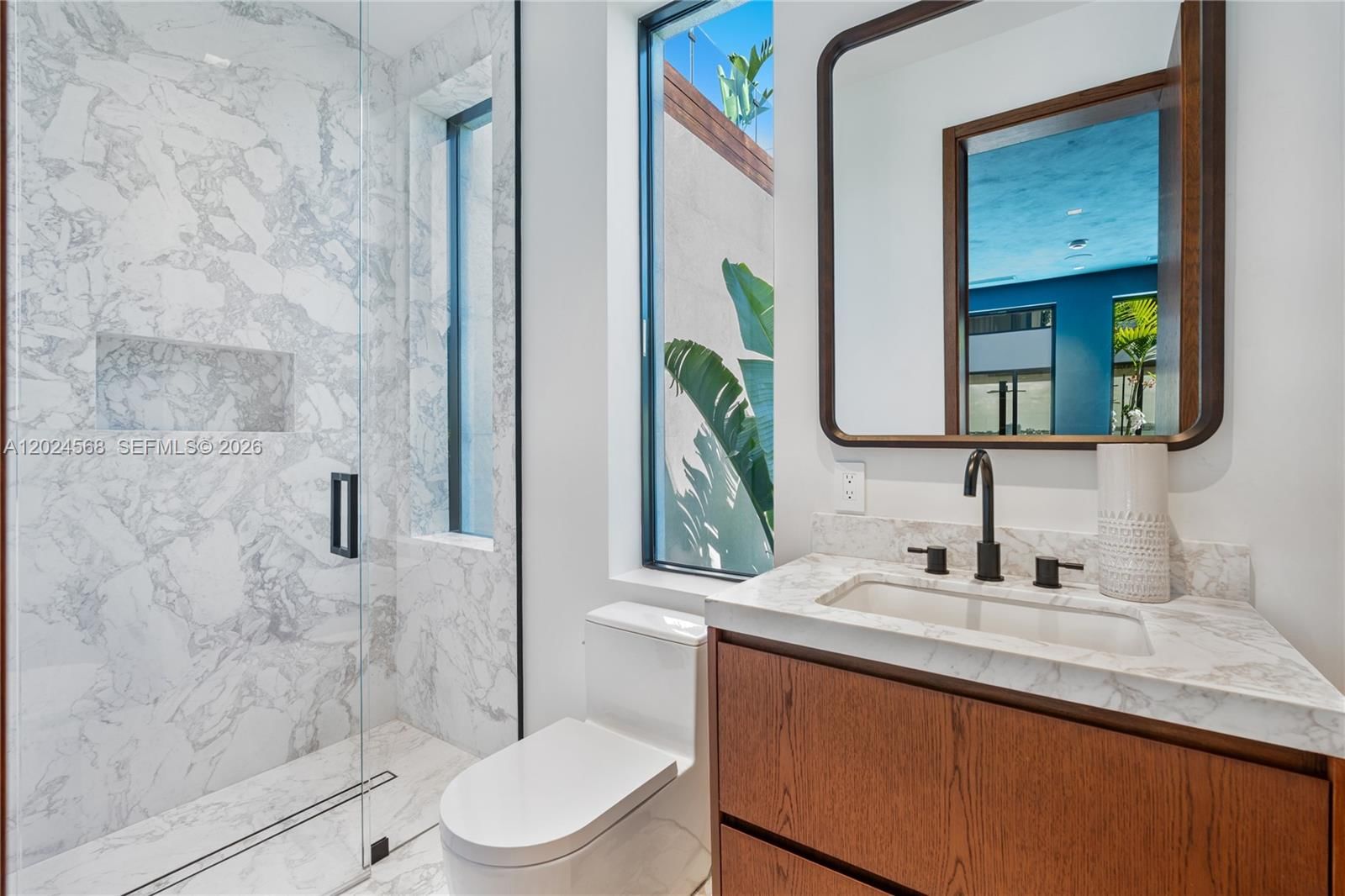 Real estate property located at 857 Shore Dr, Miami-dade, Normandy Golf Course, Miami Beach, FL