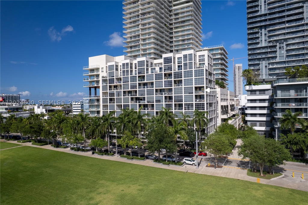 Real estate property located at 3451 1st Ave M0706, Miami-dade, Two Midtown Miami Condo, Miami, FL