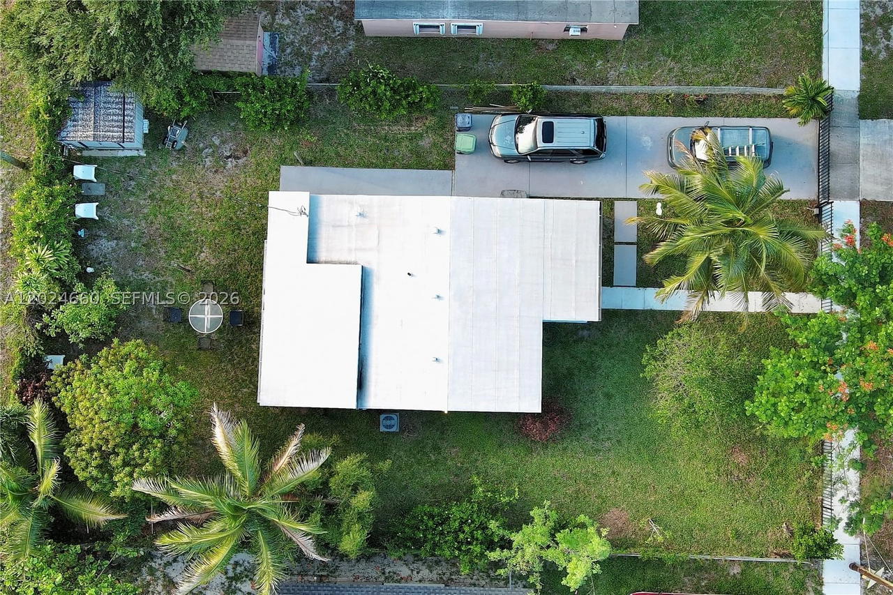 Real estate property located at 14370 21st Ct, Miami-dade, Magnolia Gardens Consolid, Opa Locka, FL