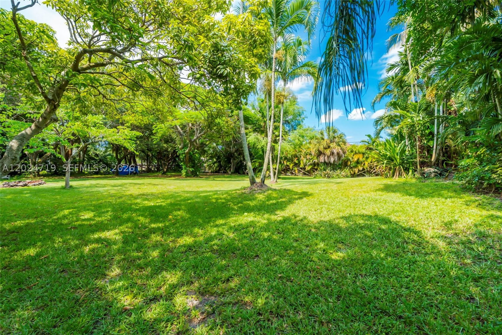 Real estate property located at 14501 18th Ct, Broward, Fla Fruit Lands Co, Davie, FL