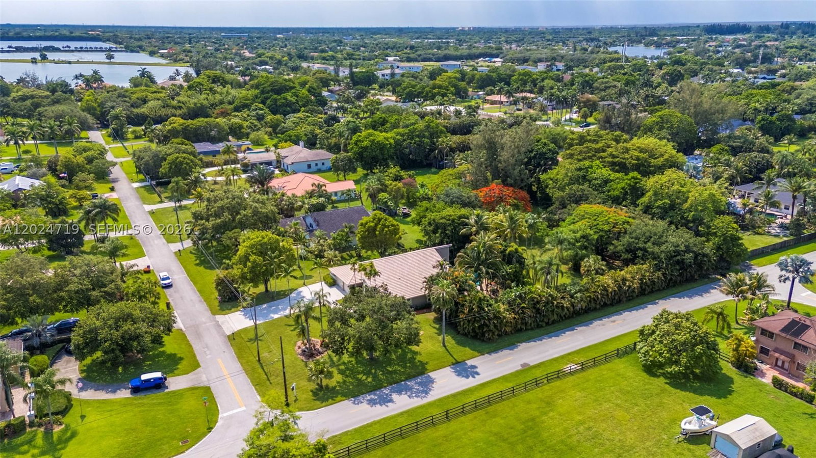 Real estate property located at 14501 18th Ct, Broward, Fla Fruit Lands Co, Davie, FL