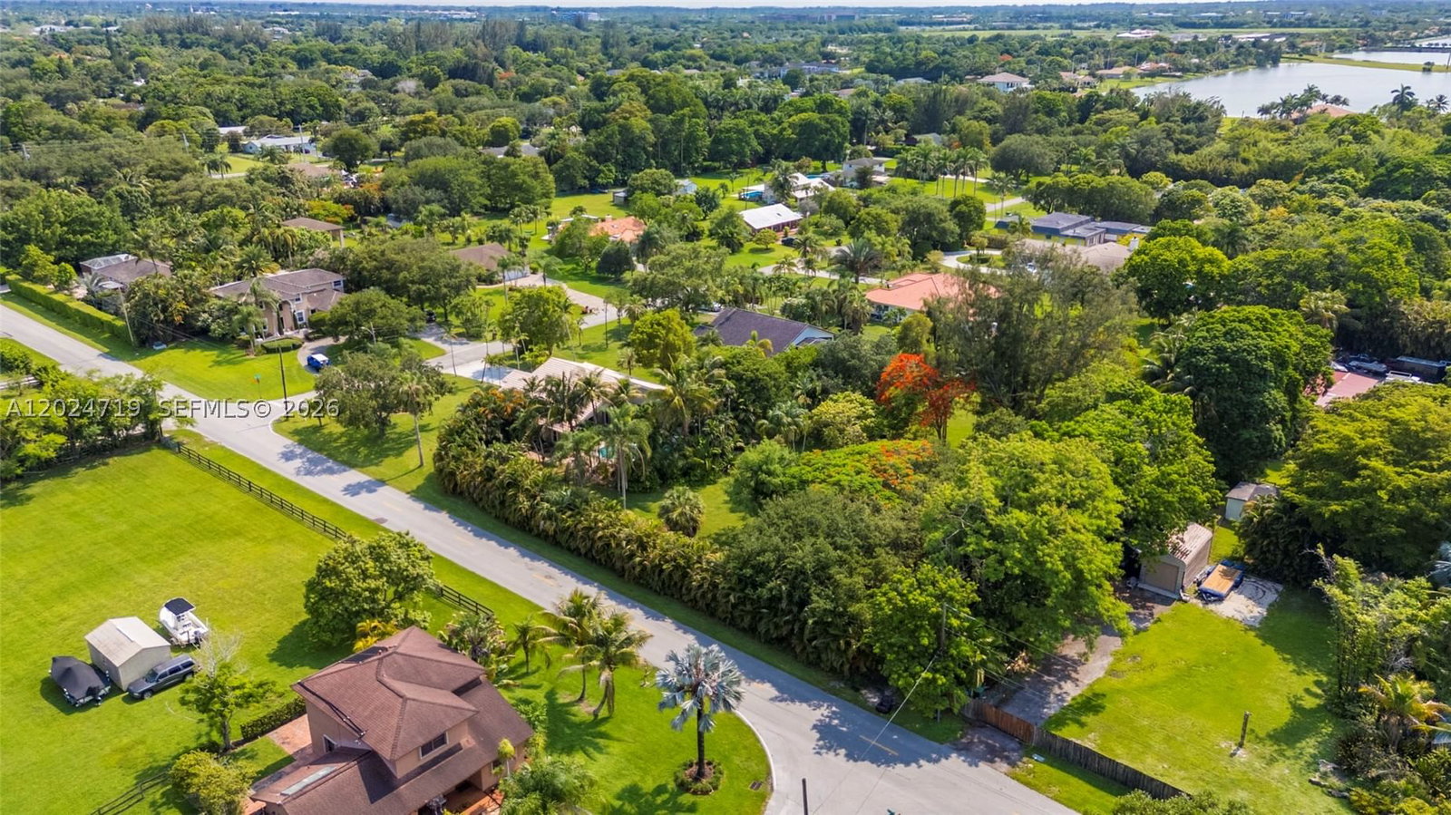Real estate property located at 14501 18th Ct, Broward, Fla Fruit Lands Co, Davie, FL