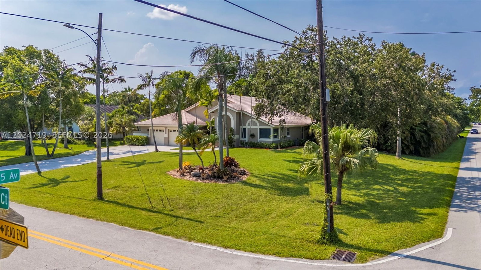 Real estate property located at 14501 18th Ct, Broward, Fla Fruit Lands Co, Davie, FL