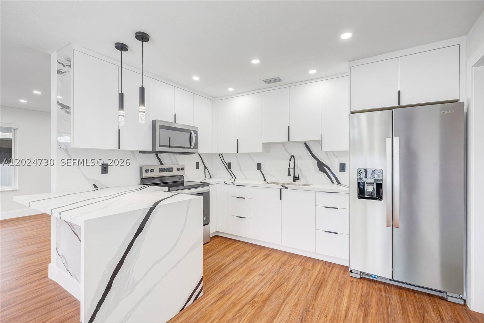 Real estate property located at 2520 108th St, Miami-dade, Golf Park Sec 2, Miami, FL