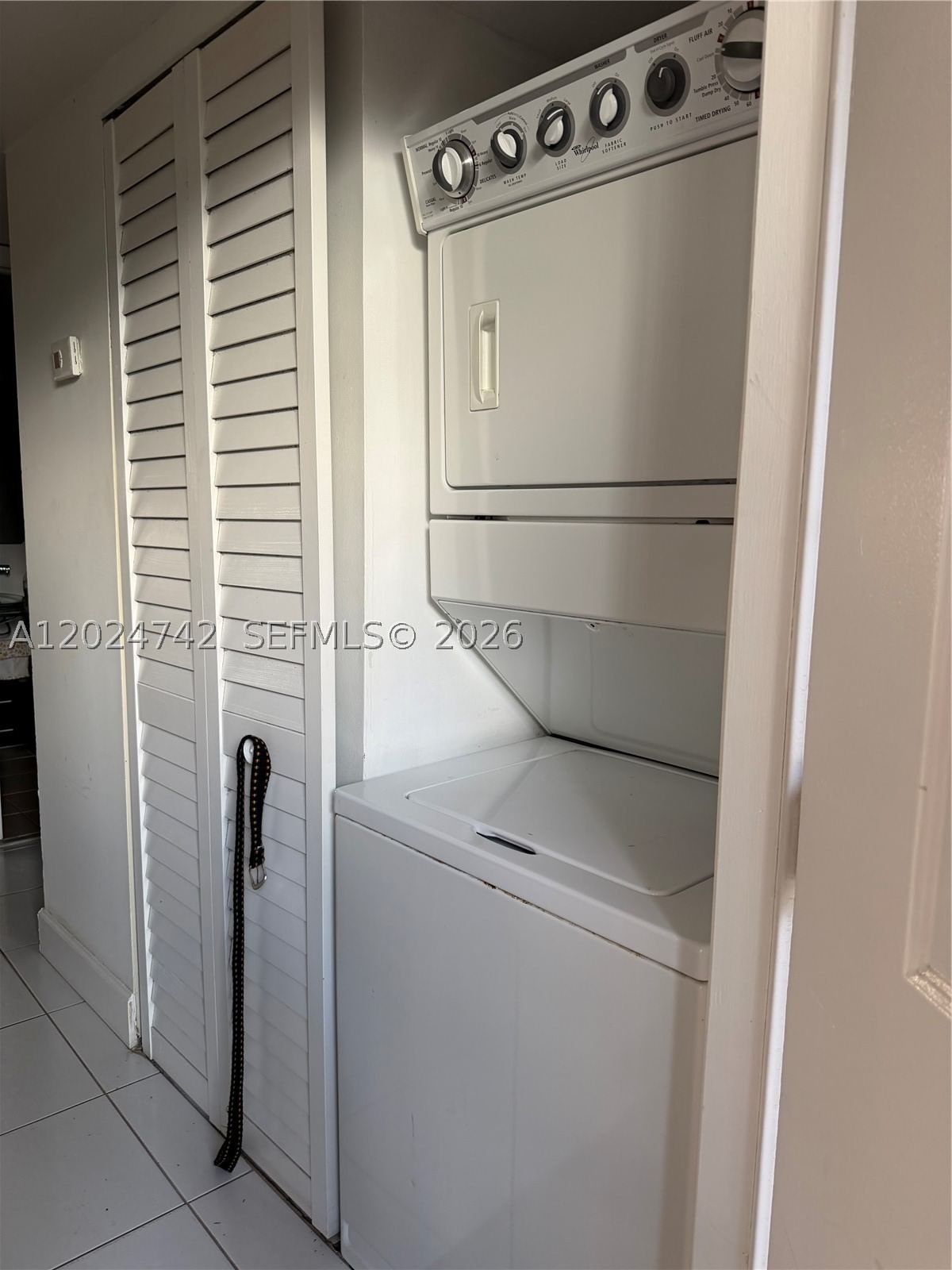 Real estate property located at 15718 Waterside Cir #102, Broward, Waterside Village Two Con, Sunrise, FL