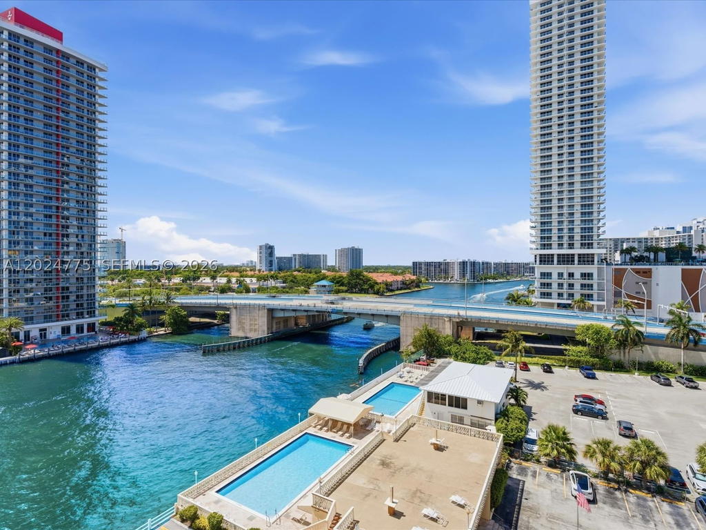 Real estate property located at 1817 Ocean Dr #918, Broward, Imperial Towers Condo, Hallandale Beach, FL