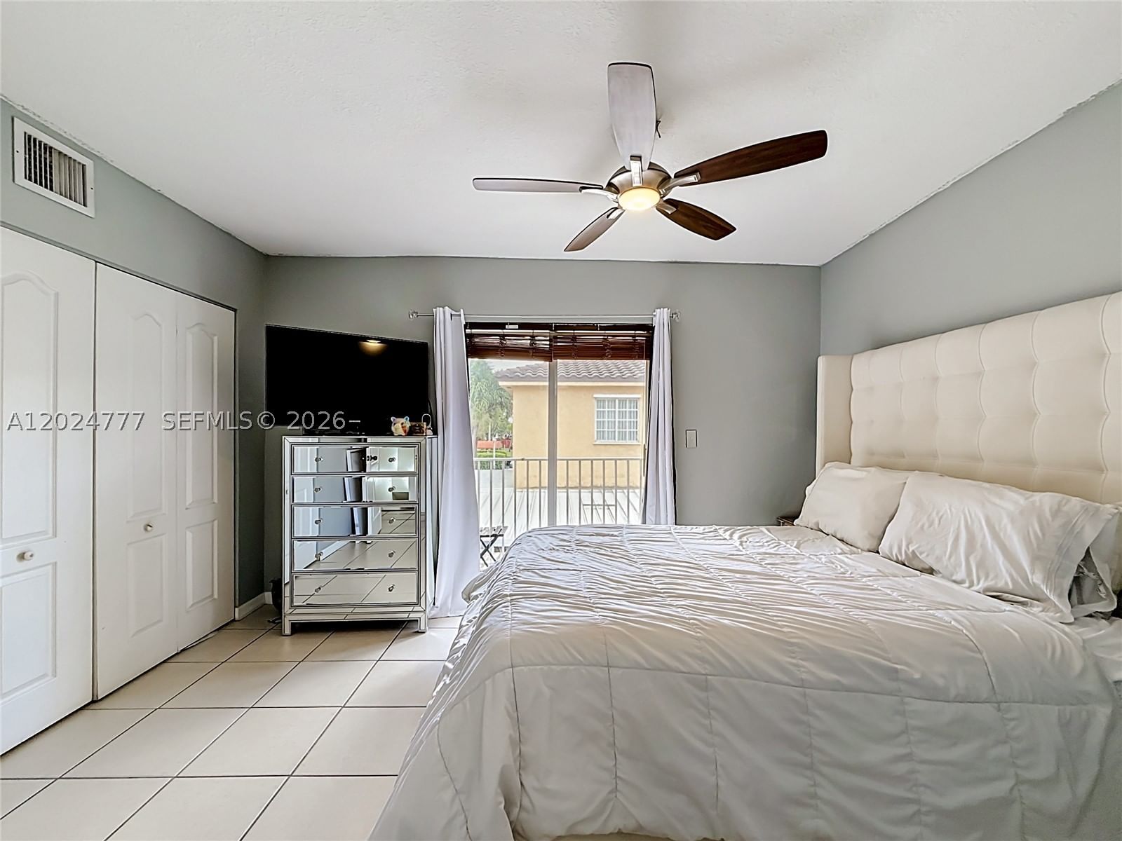 Real estate property located at 7699 36th Ave #1, Miami-dade, Villas Canarias Ii Condo, Hialeah, FL