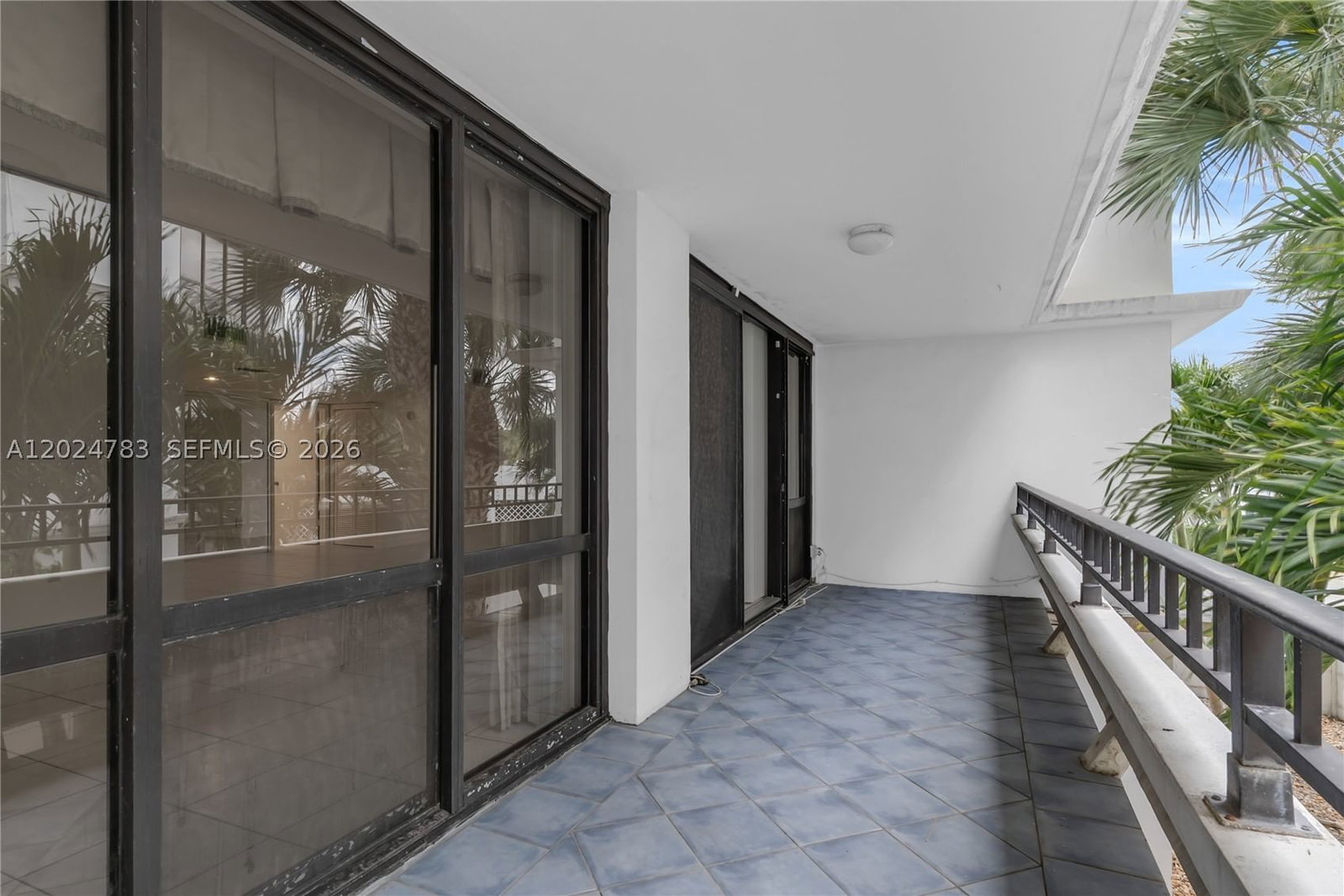 Real estate property located at 13951 Kendale Lakes Cir #208A, Miami-dade, Towers Of Kendale Lakes C, Miami, FL