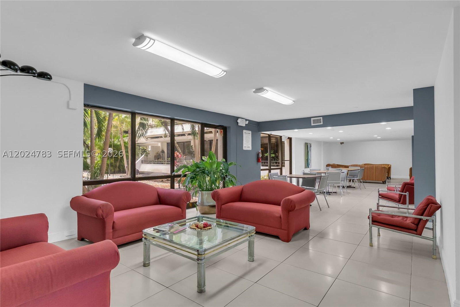 Real estate property located at 13951 Kendale Lakes Cir #208A, Miami-dade, Towers Of Kendale Lakes C, Miami, FL
