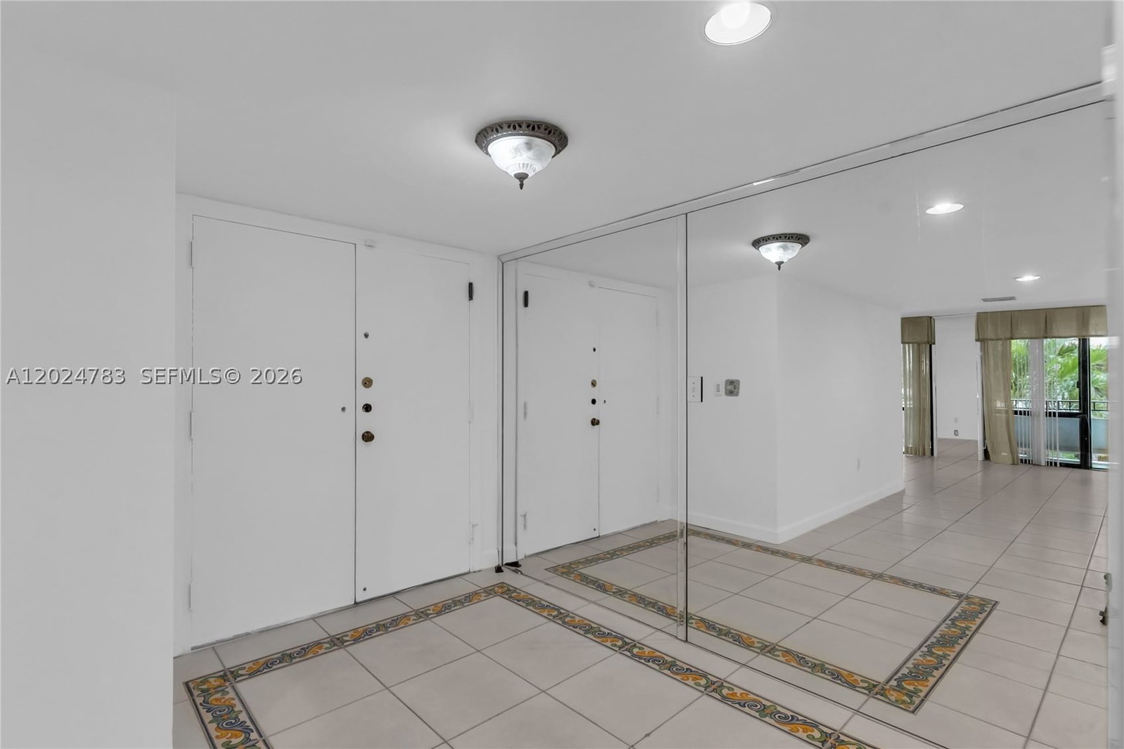 Real estate property located at 13951 Kendale Lakes Cir #208A, Miami-dade, Towers Of Kendale Lakes C, Miami, FL