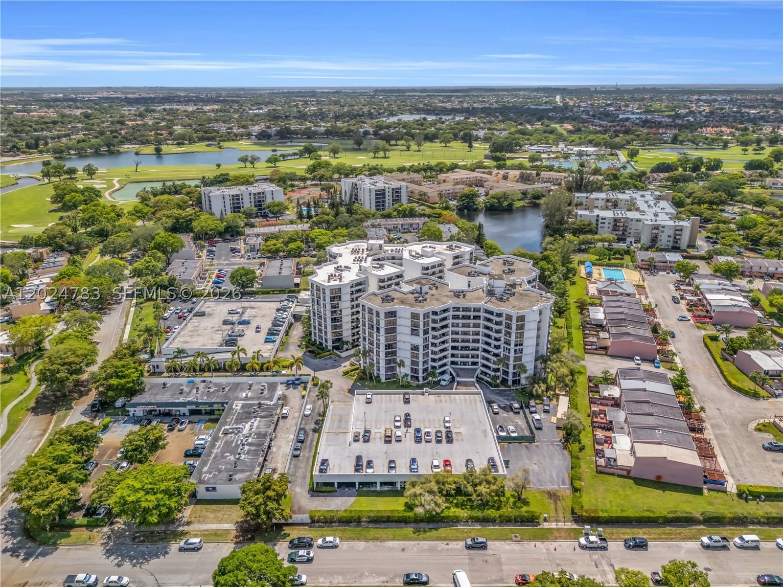 Real estate property located at 13951 Kendale Lakes Cir #208A, Miami-dade, Towers Of Kendale Lakes C, Miami, FL
