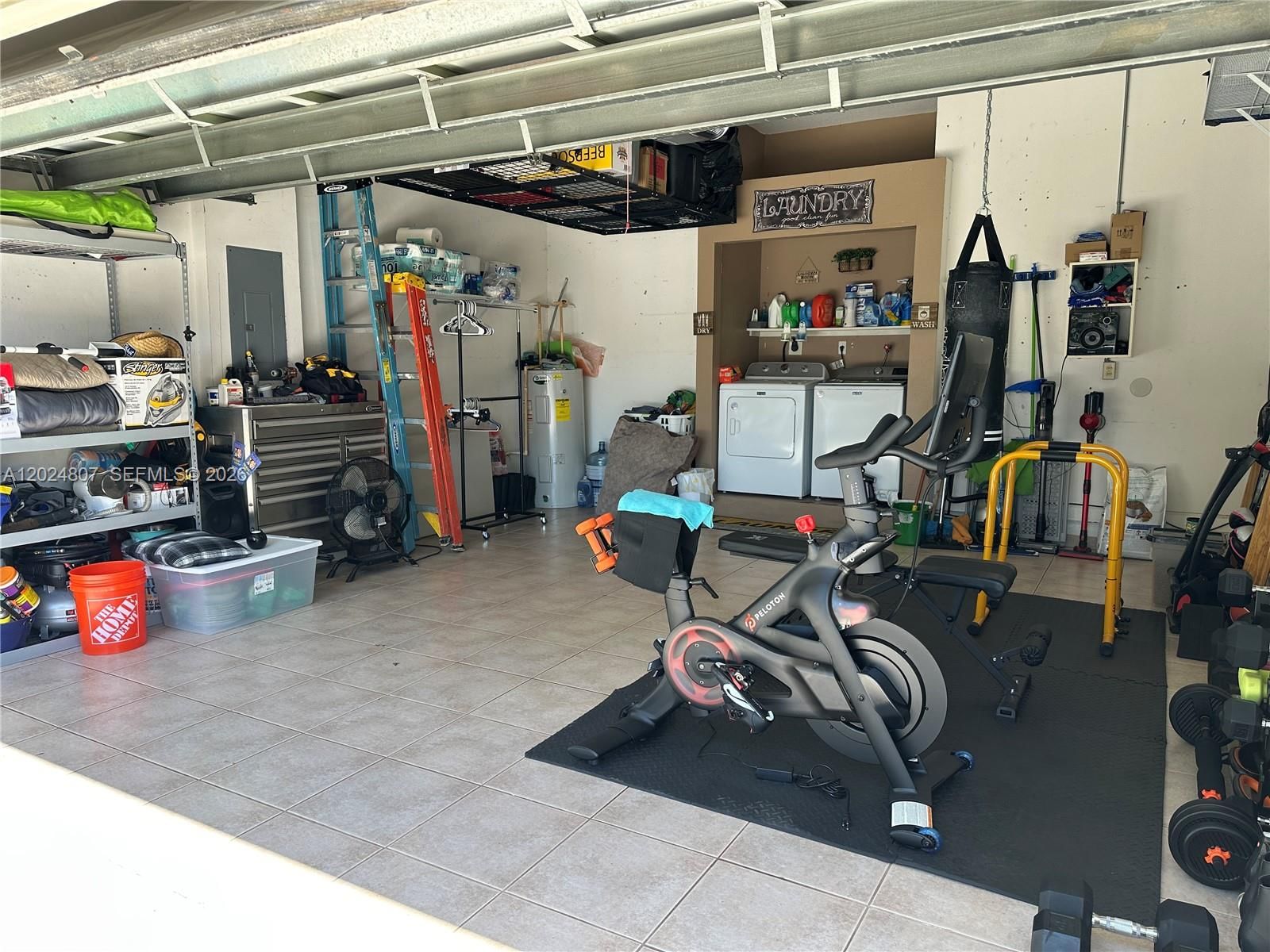 Real estate property located at 14127 161st Pl, Miami-dade, Fantasy Reef, Miami, FL