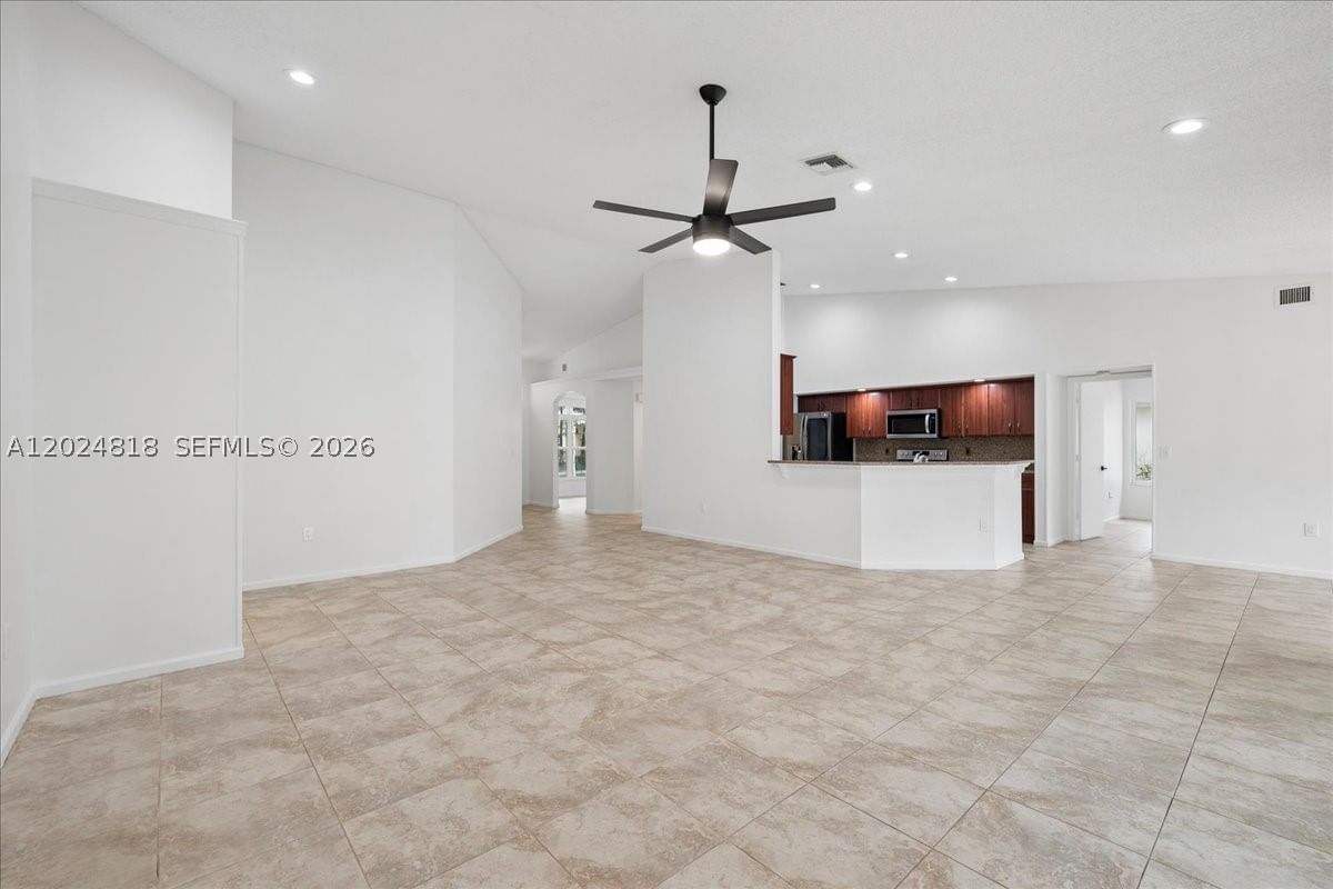 Real estate property located at 6508 54th Ct, Broward, Boulevard Forest, Lauderhill, FL