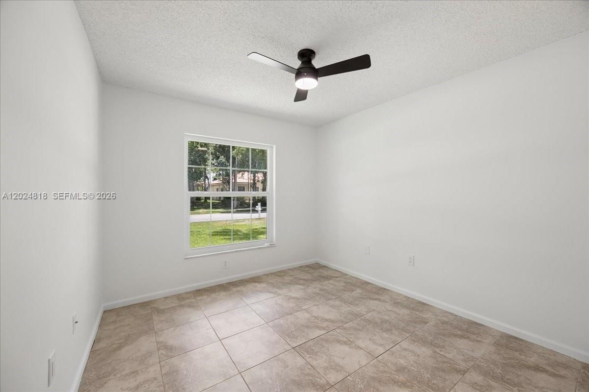 Real estate property located at 6508 54th Ct, Broward, Boulevard Forest, Lauderhill, FL