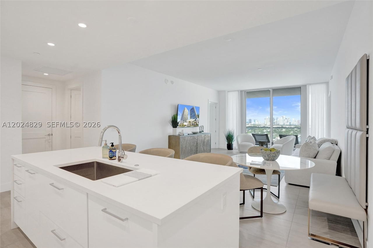 Real estate property located at 153 Seabreeze Boulevard #1403-S, Broward, Selene Oceanfront, Fort Lauderdale, FL