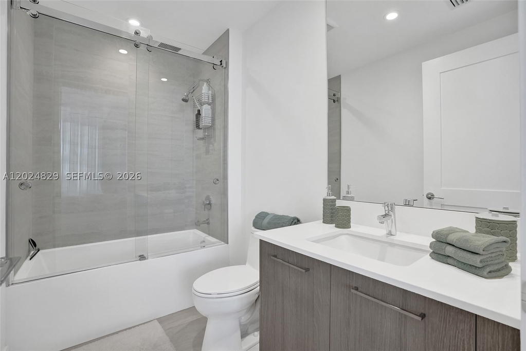 Real estate property located at 153 Seabreeze Boulevard #1403-S, Broward, Selene Oceanfront, Fort Lauderdale, FL
