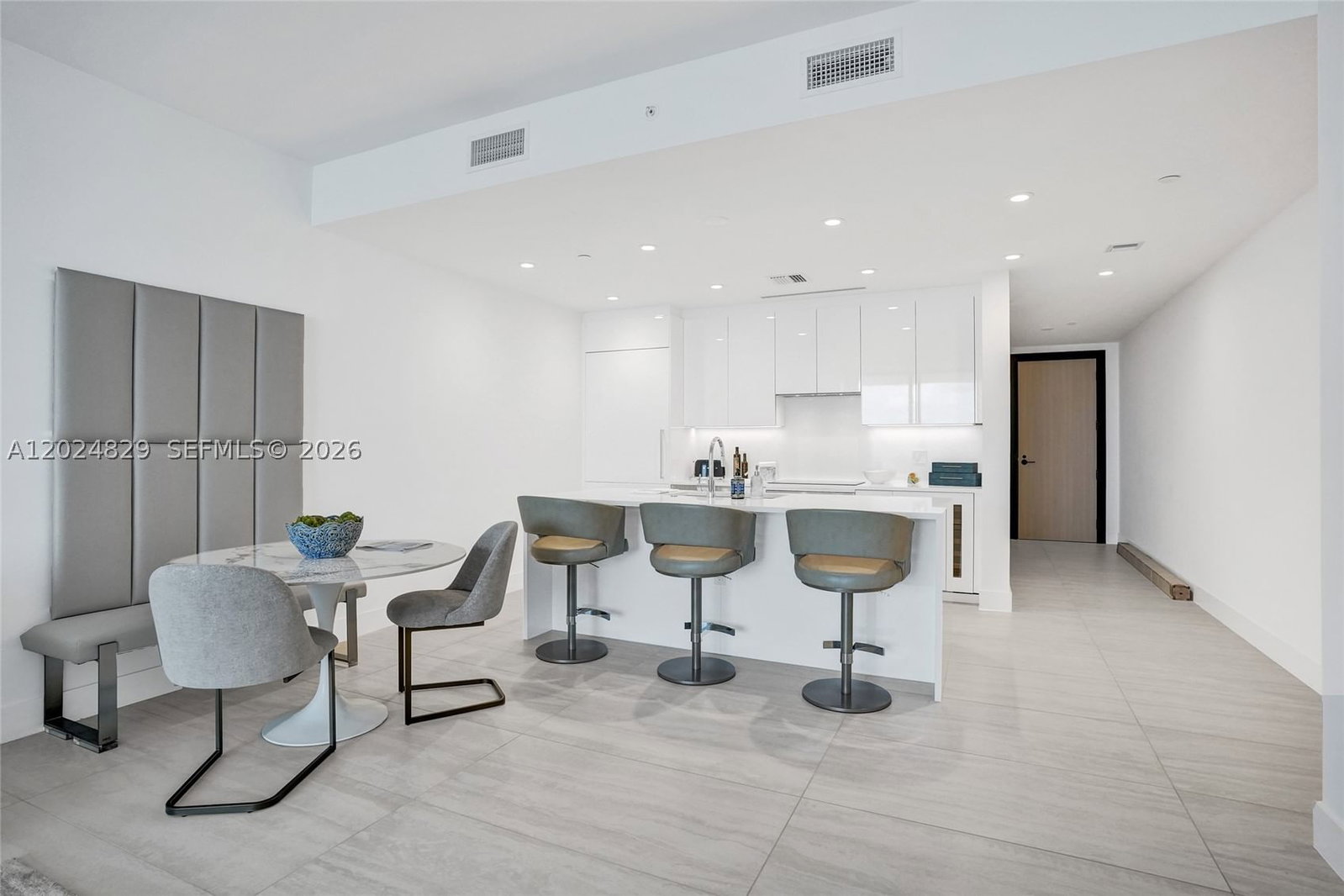 Real estate property located at 153 Seabreeze Boulevard #1403-S, Broward, Selene Oceanfront, Fort Lauderdale, FL