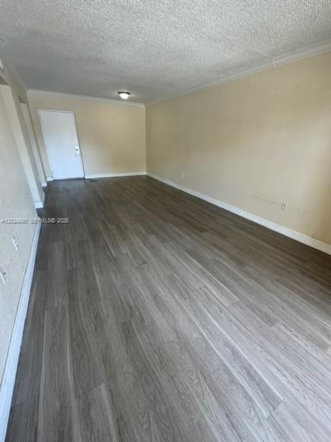 Real estate property located at 525 69th St #101, Miami-dade, Bella Venezia Condo, Hialeah, FL