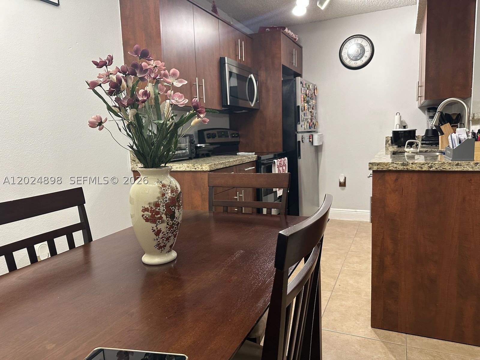 Real estate property located at 15560 104th Ter #614, Miami-dade, Biscayne Beach Club Condo, Miami, FL