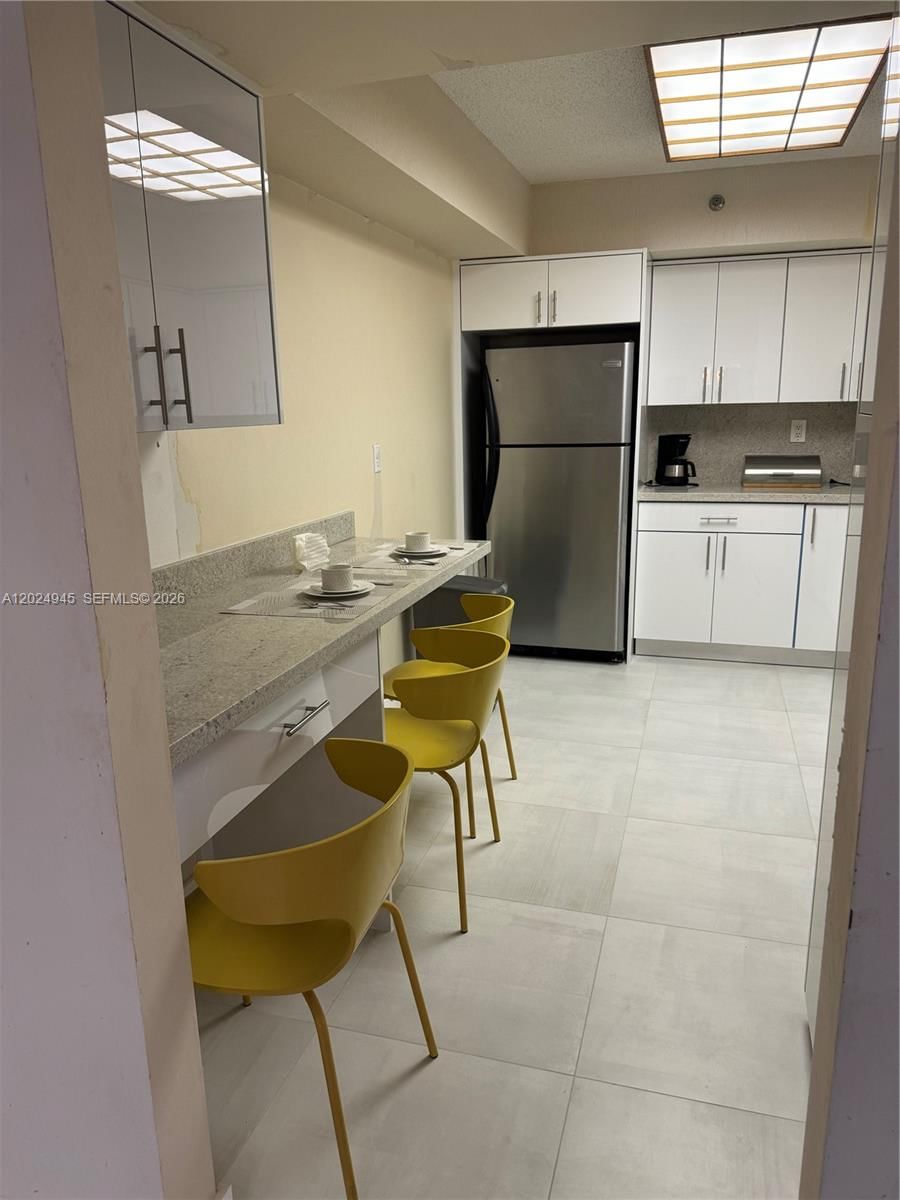 Real estate property located at 3600 Mystic Pointe Dr #208, Miami-dade, Mystic Pointe Condo No On, Aventura, FL