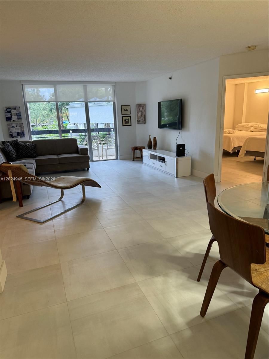 Real estate property located at 3600 Mystic Pointe Dr #208, Miami-dade, Mystic Pointe Condo No On, Aventura, FL