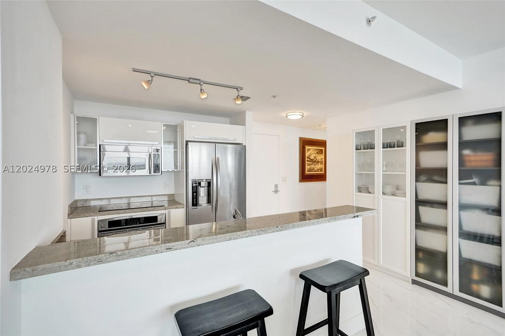 Real estate property located at 601 36th St #1508, Miami-dade, Blue Condo, Miami, FL