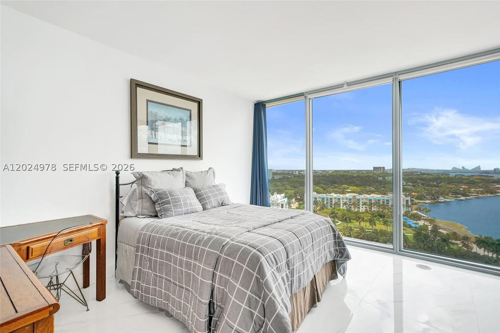 Real estate property located at 601 36th St #1508, Miami-dade, Blue Condo, Miami, FL